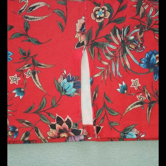 Dresses three for the price of one - Picture 5 of 7